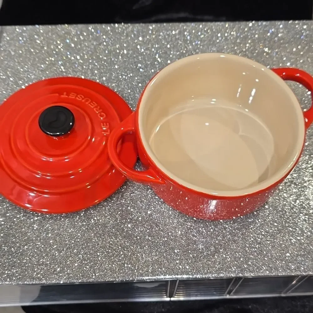 Le Creuset 10cm Petit Round Cocotte-‎ Carmin